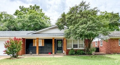 Building Photo - 5712 Geneva Ave