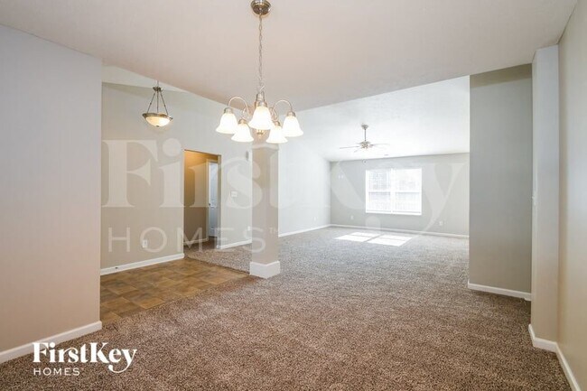 Foto del edificio - 13826 Zion Ct