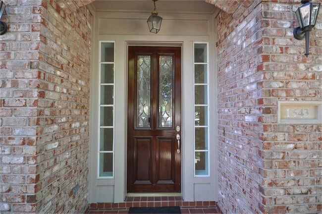 Foto del edificio - 1543 Harness Oaks Ct