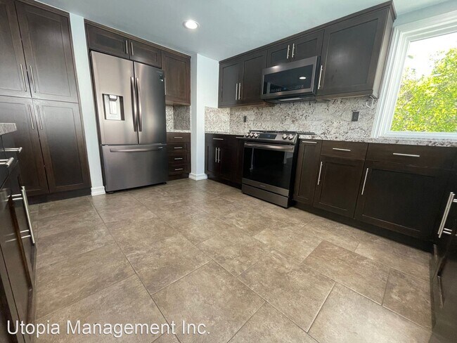 Foto del edificio - 4 br, 2 bath House - 4523 Guildhall Court