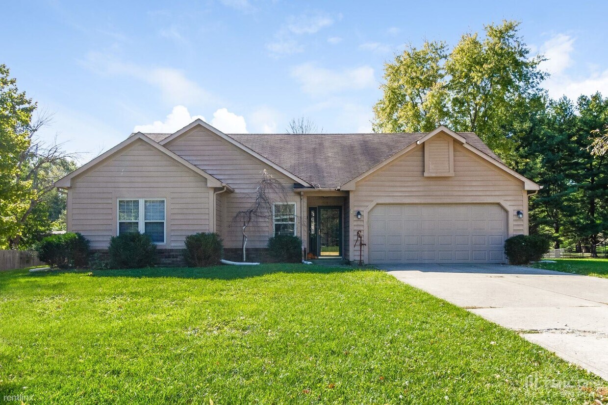 572 San Ricardo Dr, Greenwood, IN 46142 House Rental in Greenwood, IN
