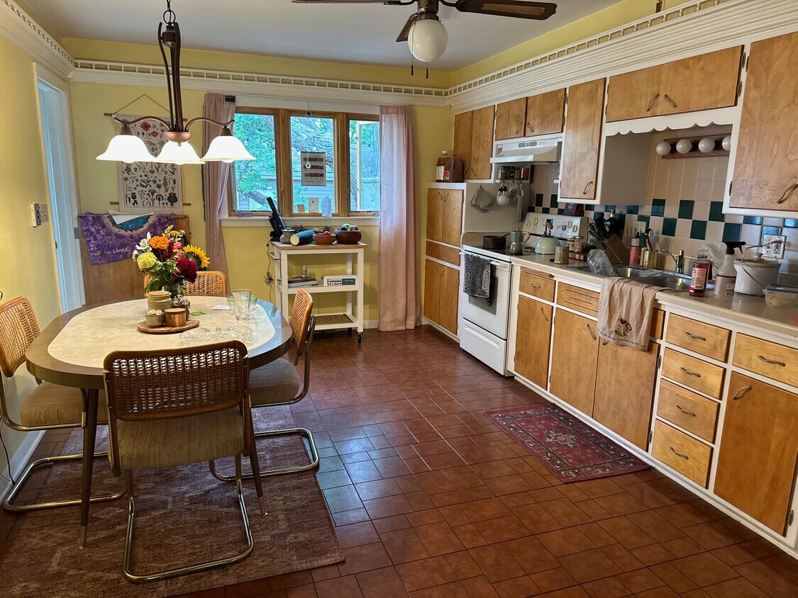 Foto del edificio - 4629 N River Park Blvd