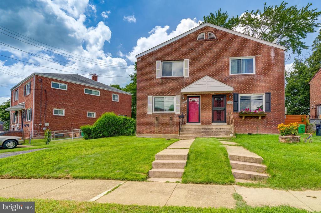 Foto principal - 2614 Keith St