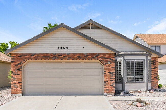 Building Photo - 3460 N Seneca Ct