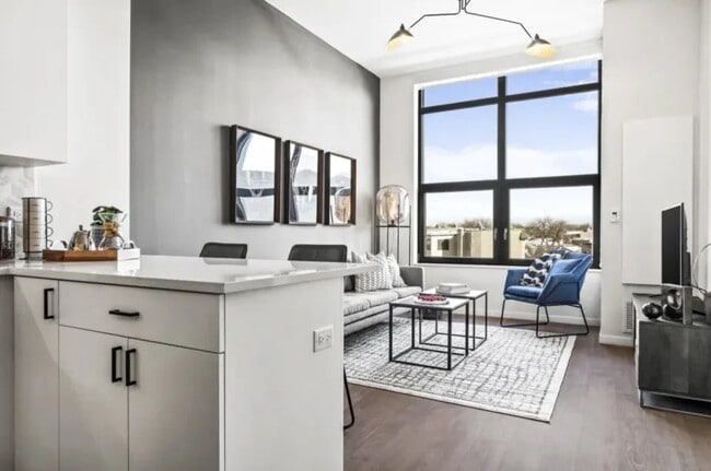 Photo - 2518 N Kedzie Blvd (Chicago, IL) Apartment