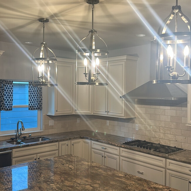 Building Photo - 1602 Gold Hill Mesa Dr