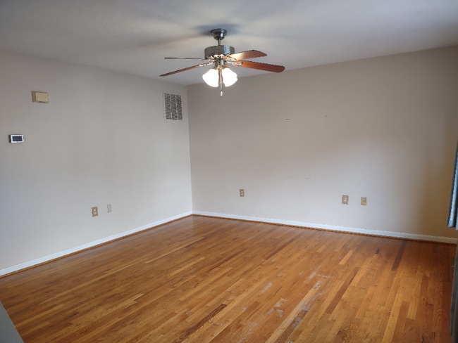 Building Photo - 2394 Breckenridge Ct