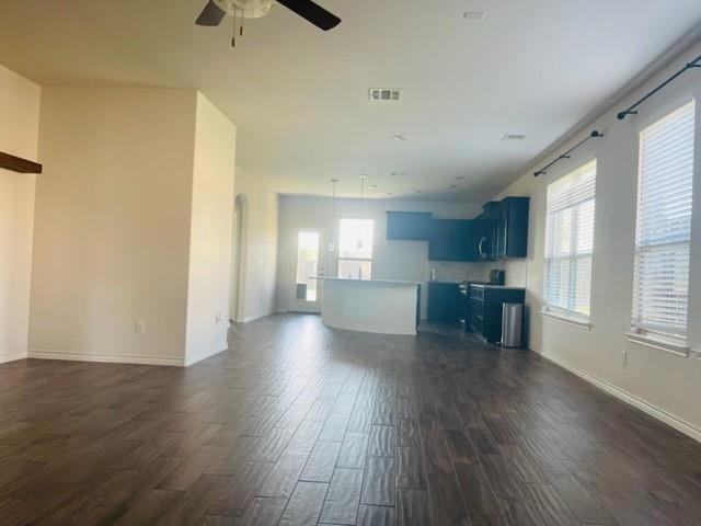 Building Photo - 10001 Eagle Pass Pl