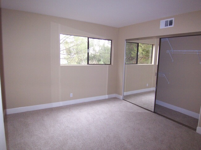 bedroom 2 - 10982 Roebling Ave