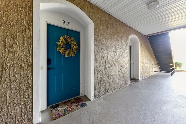 Foto del edificio - 2BD/2BA - The Overlook Condo