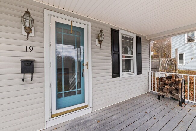 Foto del edificio - 19 Henry St