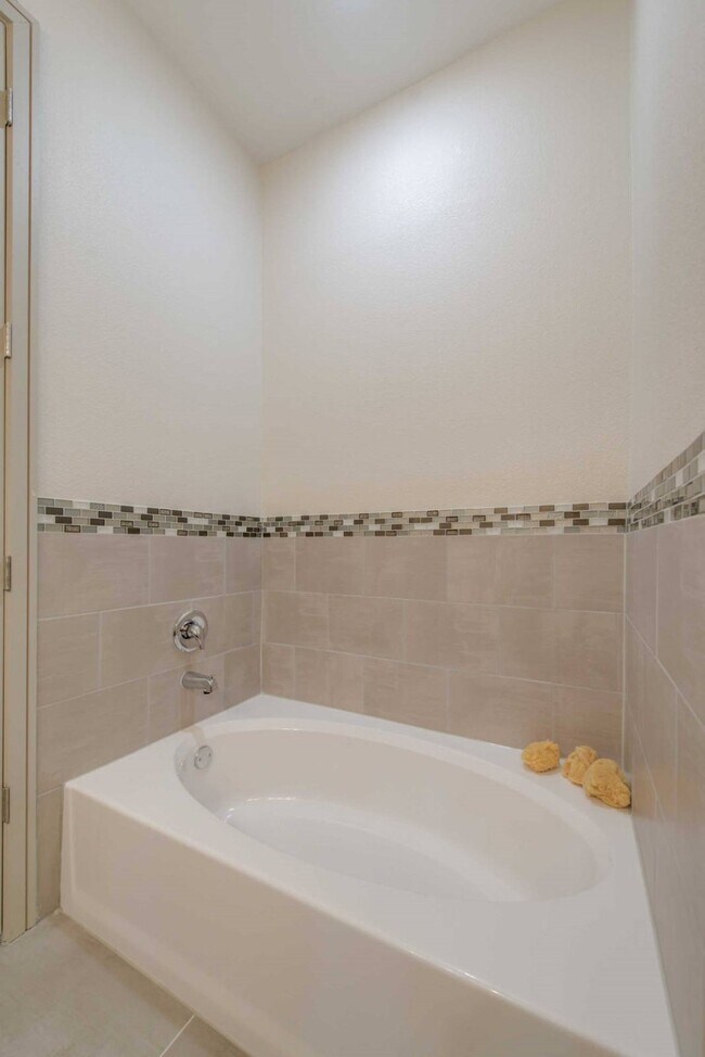 Foto del edificio - 1800 St Joseph Pkwy