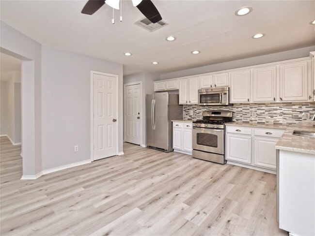 Building Photo - 15708 Opal Fire Dr