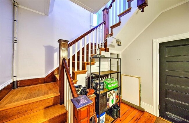 Building Photo - 130 Norwood Ave