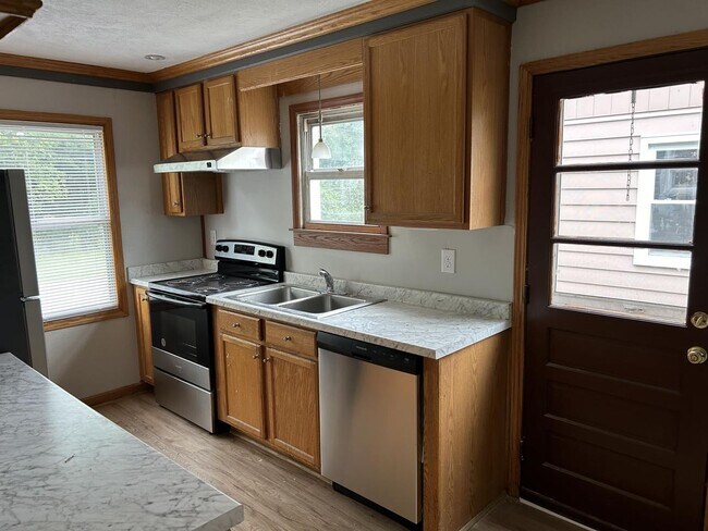 Foto del edificio - 526 Edgemont Rd
