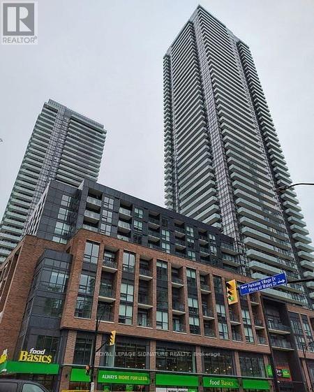 Photo du bâtiment - 430 Square One Dr