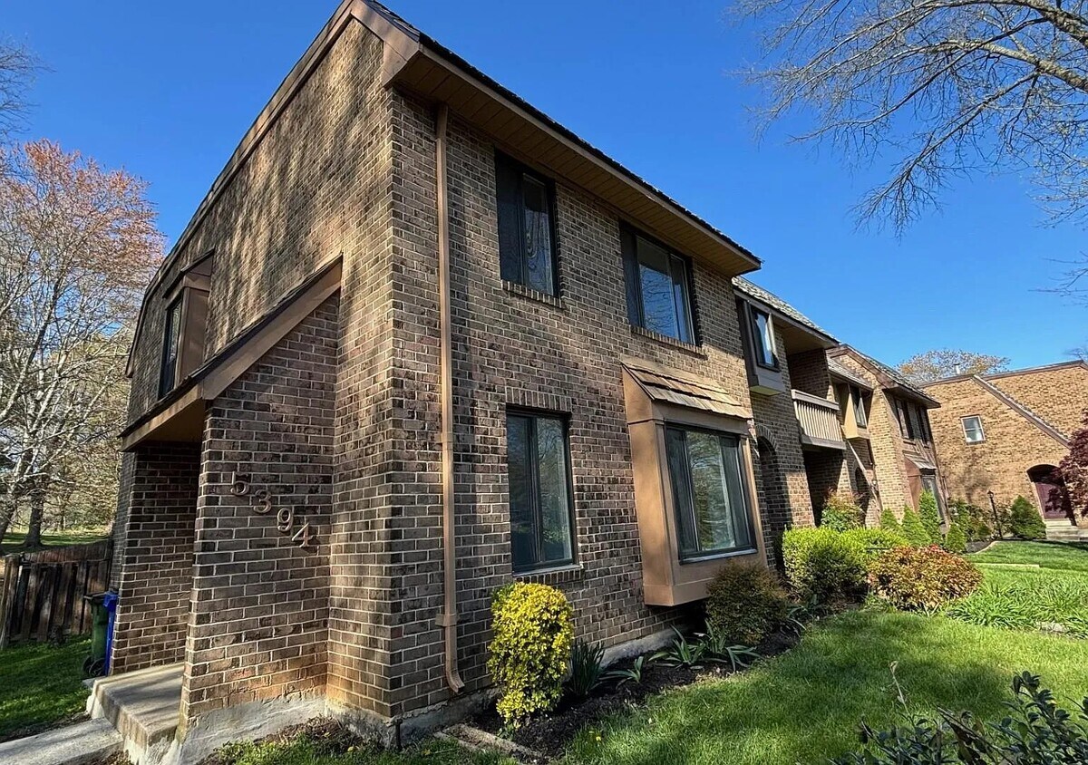 Foto principal - 5394 Eliots Oak Rd