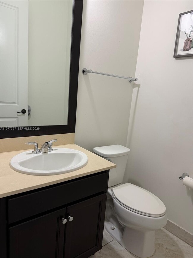 Foto del edificio - 3483 W 97th St