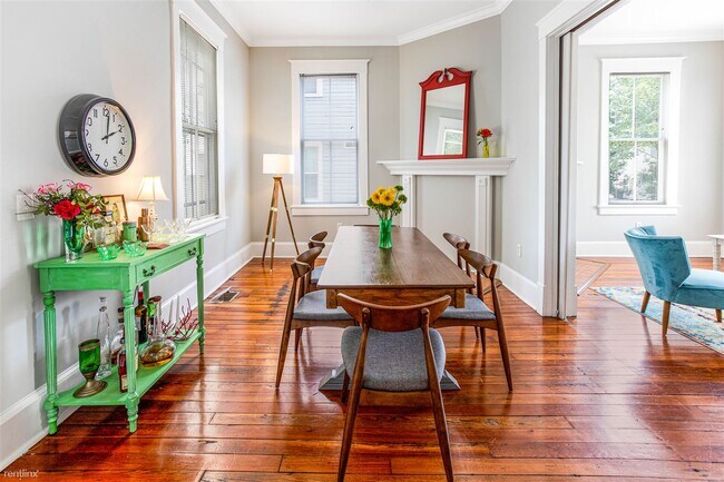 Building Photo - 2 br, 1.5 bath House - 110 W 34th St