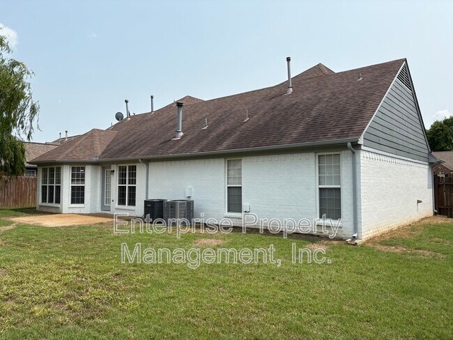 Foto del edificio - 11556 Milton Meadows Dr