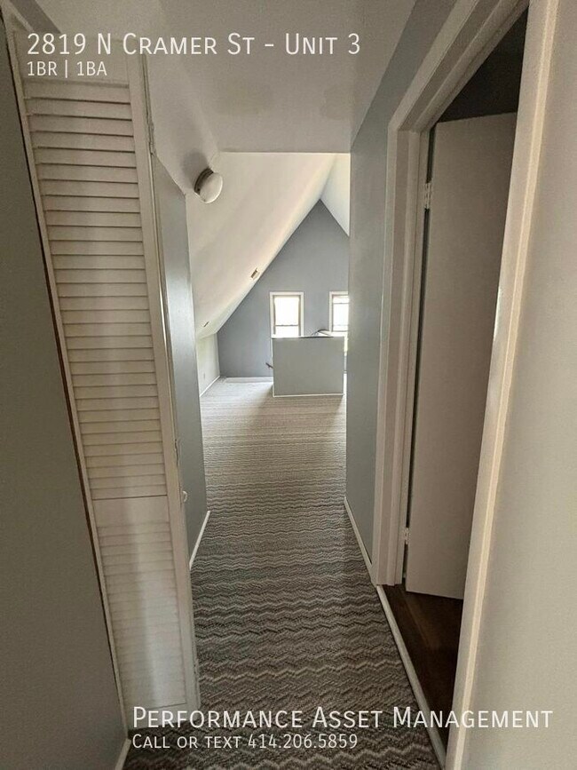 Foto del edificio - 1 bedroom in Riverwest Area