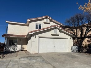 Building Photo - 6919 Shale Ave NE