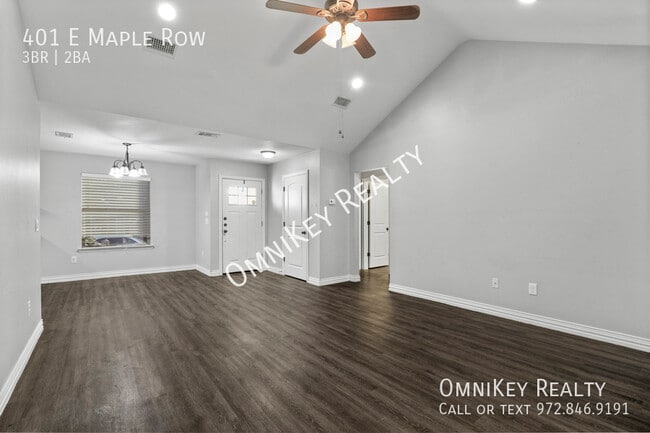 Foto del edificio - 401 Maple Row