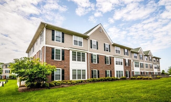 Building Photo - 301 Dabbs House Rd