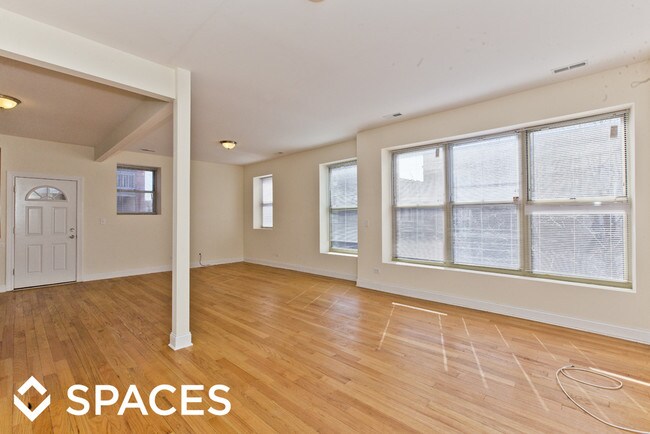 Building Photo - 5135 S Drexel Ave