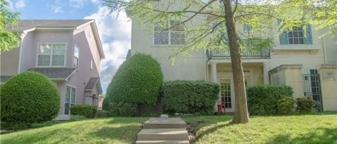 Building Photo - 617 Regency Dr