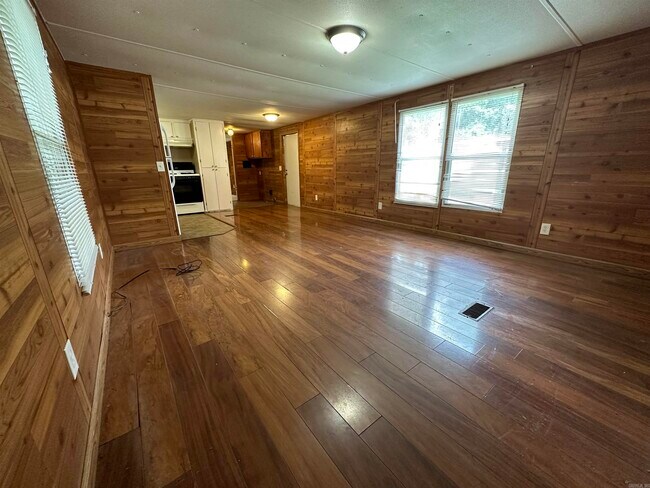 Foto del edificio - 2119 Cliffwood Rd