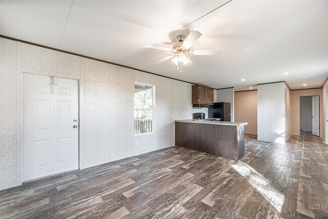 Foto del edificio - 21403 Binford Cir