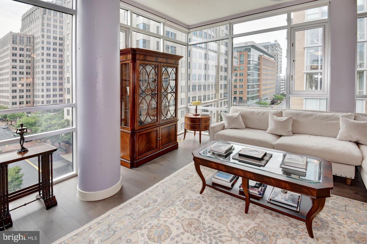 12025 New Dominion Pkwy Unit 604, Reston, VA 20190 Room for Rent in