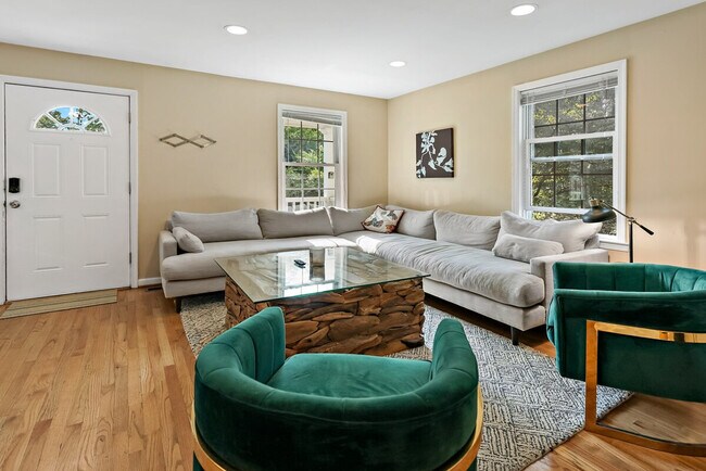 Foto del edificio - 413 S Edgewood St