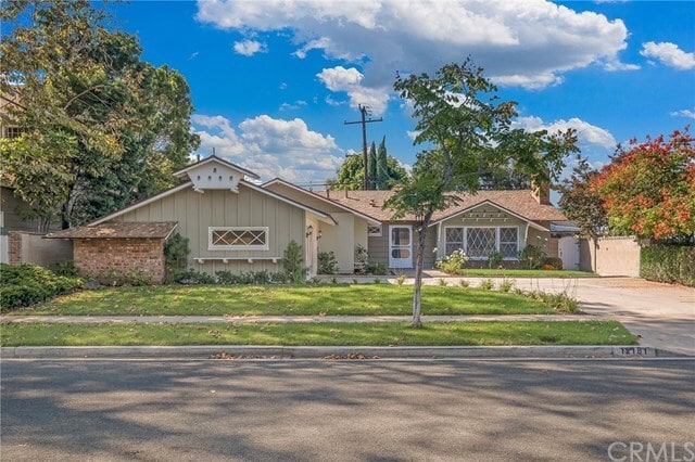 Primary Photo - 12181 Foster Rd