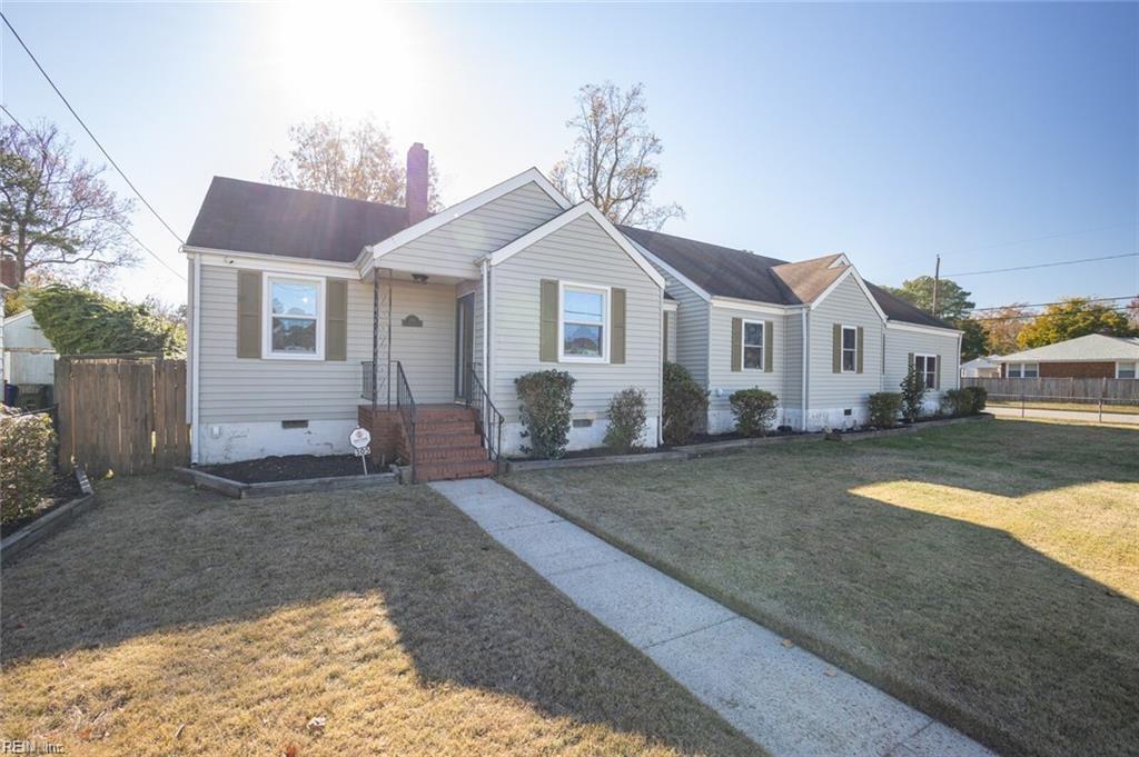 Primary Photo - 305 E Evans St