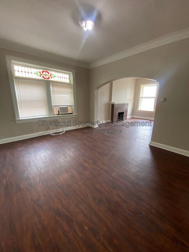 Foto del edificio - 5967 Cates Ave