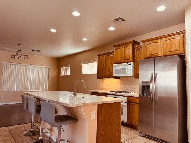 Building Photo - Summerlin Beautiful 3 bedroom Home