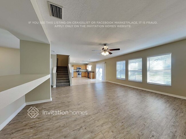 Building Photo - 6960 Lake Eaglebrooke Dr