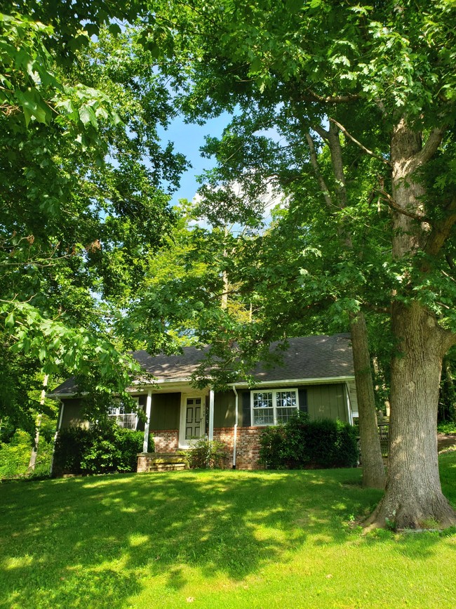 Foto del edificio - 5168 Township Rd 356