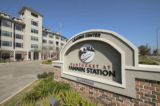Building Photo - Nantucket at Fannin Station