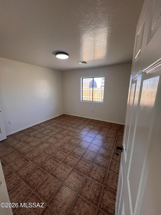 Foto del edificio - 1505 N Yavapai St