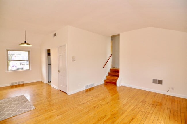 Building Photo - 2321 Pittsfield Blvd