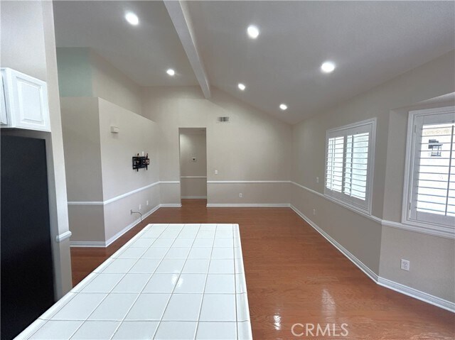 Foto del edificio - 3130 Oakcrest Dr