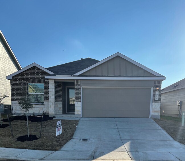 Building Photo - 10538 Borlaug St