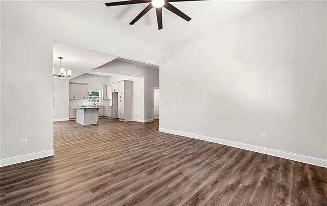 Foto del edificio - 208 Highland Ave