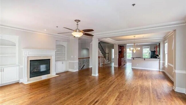 Building Photo - 486 Vinings Estates Dr SE