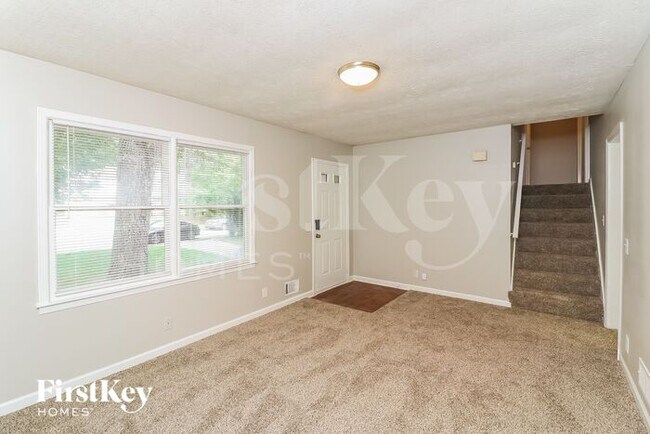 Foto del edificio - 5441 Brandon Court