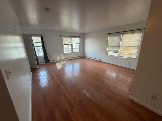 Foto del edificio - 703 Garfield Ave