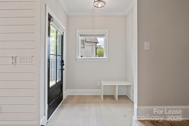 Building Photo - 1513 Landis Ave